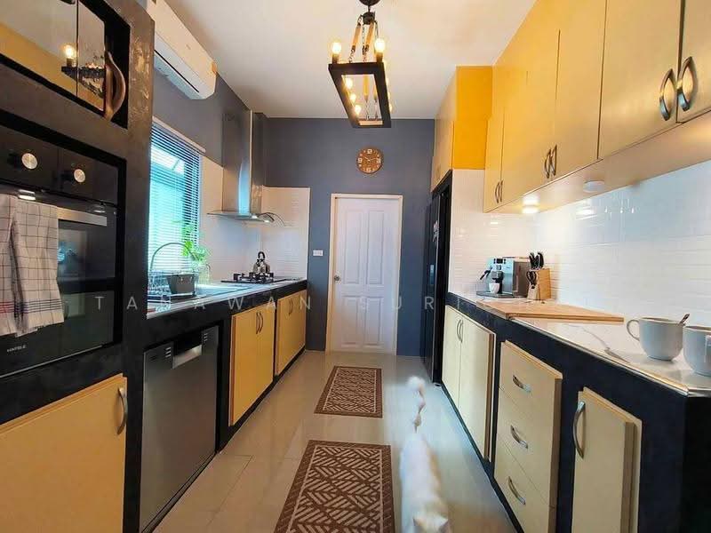 3-BR House, chon-buri, Poong, Bang Lamung (Pattaya), Chon Buri (Pattaya), 3 Bedrooms, 150 sqm, Single Detached House For Sale, by Tanawan Surichai, 500601328 - DDproperty.com