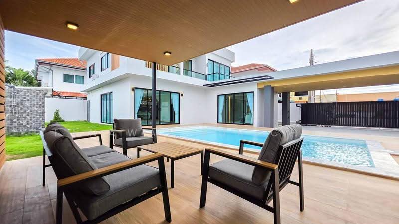 5-BR House, chon-buri, Nong Pru, Bang Lamung (Pattaya), Chon Buri (Pattaya), 5 Bedrooms, 495 sqm, Single Detached House For Sale, by Tanawan Surichai, 500601334 - DDproperty.com
