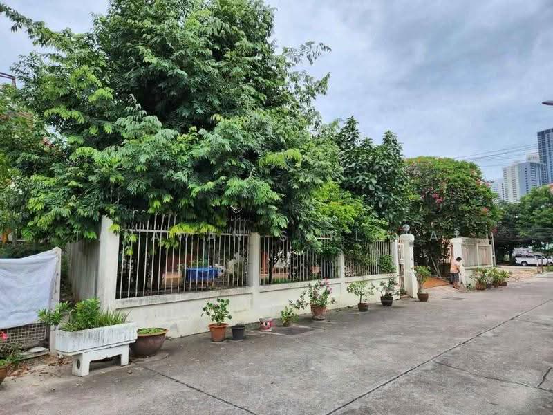 3-BR House, chon-buri, Na Kloe, Bang Lamung (Pattaya), Chon Buri (Pattaya), 3 Bedrooms, 204 sqm, Single Detached House For Sale, by Tanawan Surichai, 500601347 - DDproperty.com