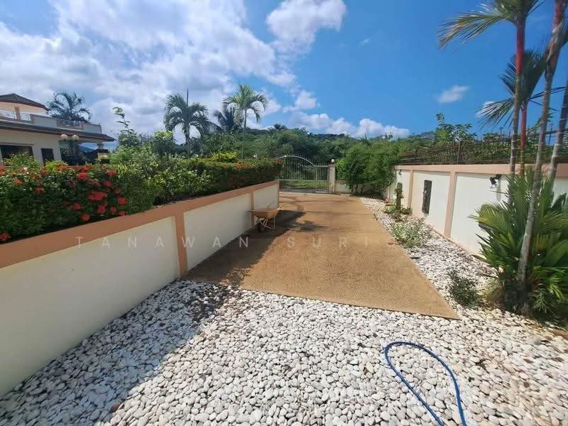 4-BR House, chon-buri, Bang Sa-re, Sattahip, Chon Buri (Pattaya), 4 Bedrooms, 382 sqm, Single Detached House For Sale, by Tanawan Surichai, 500601360 - DDproperty.com