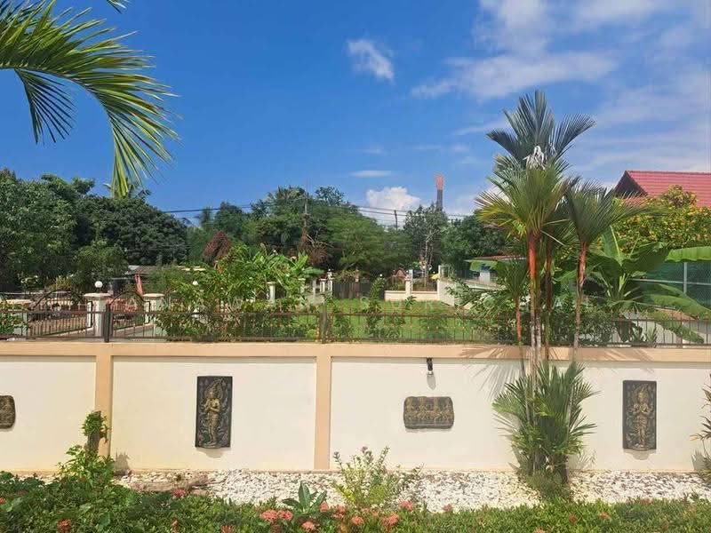 4-BR House, chon-buri, Bang Sa-re, Sattahip, Chon Buri (Pattaya), 4 Bedrooms, 382 sqm, Single Detached House For Sale, by Tanawan Surichai, 500601360 - DDproperty.com
