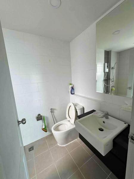 Centro Phahol-Vibhavadi, Pathum Thani, Phaholyothin Frontage Rd, Khlong Nung, Khlong Luang, Pathum Thani, 3 Bedrooms, 154 sqm, Single Detached House For Rent, by Chanon Phangchienghien, 500601388 - DDproperty.com