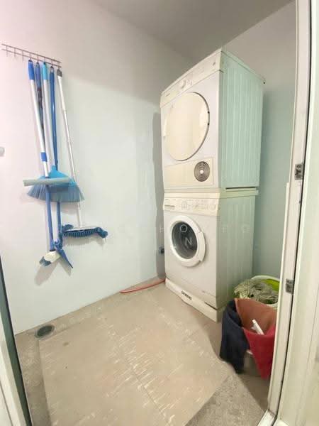 Siri Residence, bangkok, 21 Soi Sukhumvit 24, Khong Tan, Khlong Toei, Bangkok, 2 Bedrooms, 110 sqm, Condo For Rent, by Tongchompoo Pattanachaiwongkoon, 500601394 - DDproperty.com