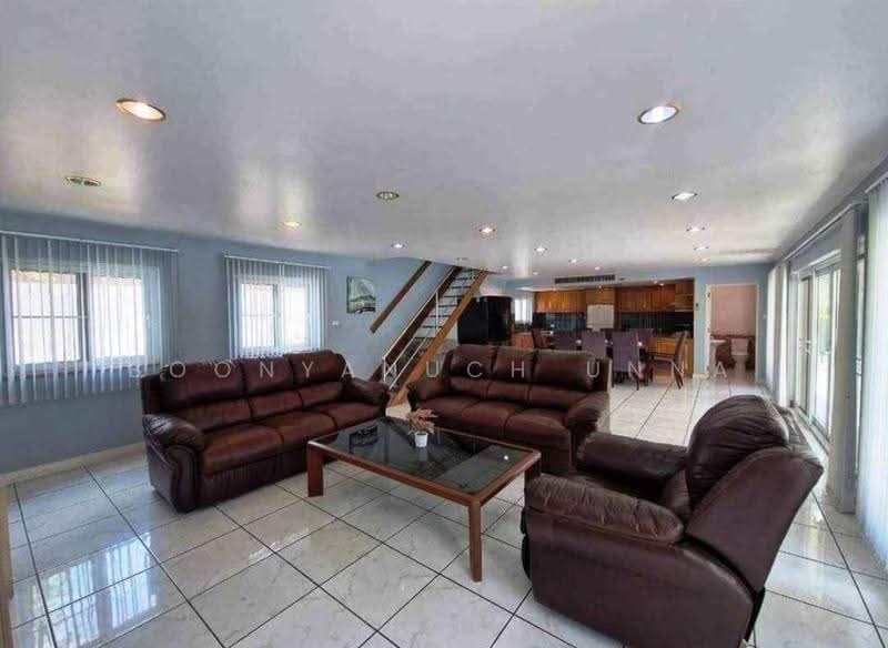 undefined, Chon Buri (Pattaya), Poong, Bang Lamung (Pattaya), Chon Buri (Pattaya), 3 Bedrooms, 220 sqm, Villa For Sale, by Boonyanuch Unna, 500601395 - DDproperty.com