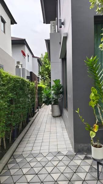 Grand Bangkok Boulevard Srinakarin : แกรนด์ บางกอก บูเลอวาร์ด ศรีนครินทร์, กรุงเทพ, ถ.ศรีนครินทร์, หนองบอน, ประเวศ, กรุงเทพ, 320 ตร.ม., บ้านเดี่ยว ให้เช่า, โดย Chanon Phangchienghien, 500601403 - DDproperty.com