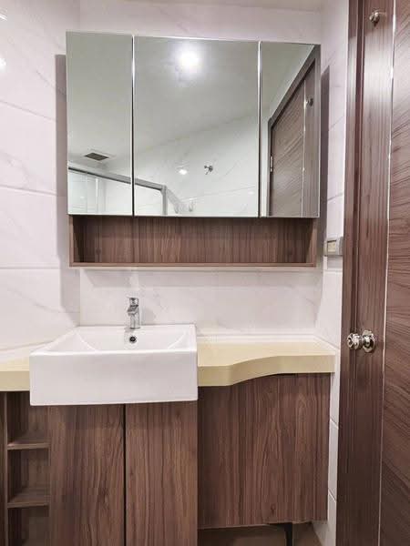 Artisan Ratchada, Bangkok, 99 Tienruammitr Road, Huai Khwang, Bangkok, 1 Bedroom, 33 sqm, Condo For Sale, by Tongchompoo Pattanachaiwongkoon, 500601624 - DDproperty.com