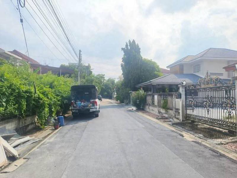 Chonlada Bangbuathong, nonthaburi, Bang Kruai - Sai Noi Road, Bang Bua Thong, Nonthaburi, 4 Bedrooms, 208 sqm, Single Detached House For Sale, by ชลิภา ชัยยะกุลภา, 500601679 - DDproperty.com