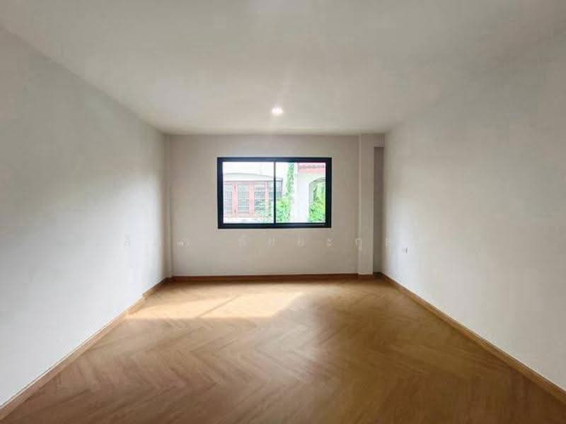 Chonlada Bangbuathong, nonthaburi, Bang Kruai - Sai Noi Road, Bang Bua Thong, Nonthaburi, 4 Bedrooms, 208 sqm, Single Detached House For Sale, by ชลิภา ชัยยะกุลภา, 500601679 - DDproperty.com
