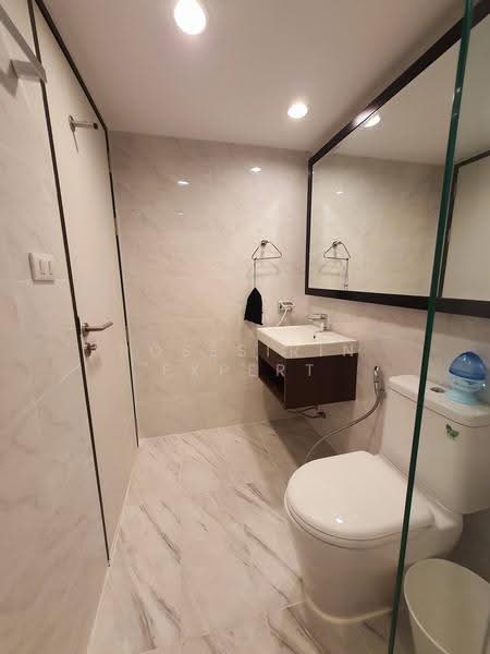 Thames Residence, Bangkok, Soi Baering 5, Bang Na, Bangkok, 1 Bedroom, 40 sqm, Condo For Rent, by Rosesirin Expert, 500601686 - DDproperty.com