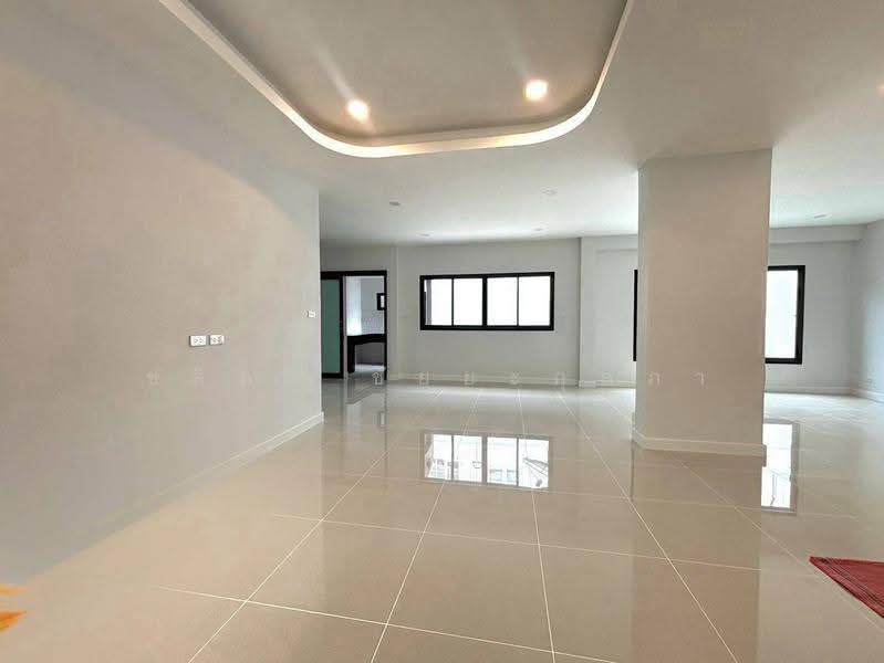Perfect Place Ramkhamhaeng 164, bangkok, Soi Ramkhamhaeng 164, Saphan Sung, Bangkok, 4 Bedrooms, 239 sqm, Single Detached House For Sale, by ชลิภา ชัยยะกุลภา, 500601756 - DDproperty.com