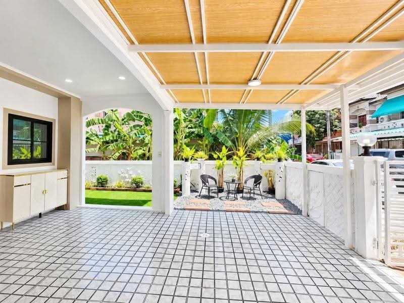 New World Ville, Nonthaburi, Lahan, Bang Bua Thong, Nonthaburi, 4 Bedrooms, 160 sqm, Townhouse For Sale, by Connex Property, 500601832 - DDproperty.com