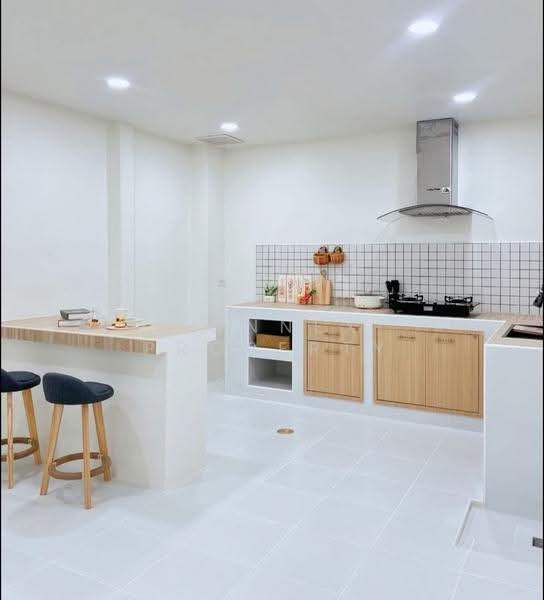 Moobaan Sena Villa 84 : หมู่บ้าน เสนาวิลล่า 84, กรุงเทพ, คลองจั่น, บางกะปิ, กรุงเทพ, 21 ตร.ม., ทาวน์เฮ้าส์ ขาย, โดย Connex Property, 500601836 - DDproperty.com
