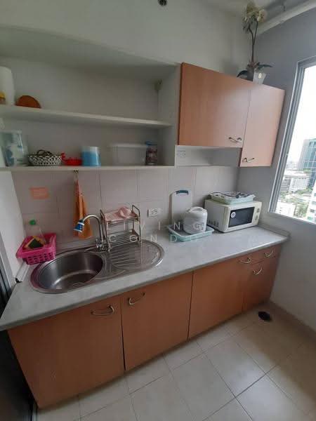 Supalai Park Kaset, Bangkok, Prasert Manutakit Road, Sena Nikhom, Chatuchak, Bangkok, Studio, 32 sqm, Condo For Rent, by Living Condo, 500602051 - DDproperty.com