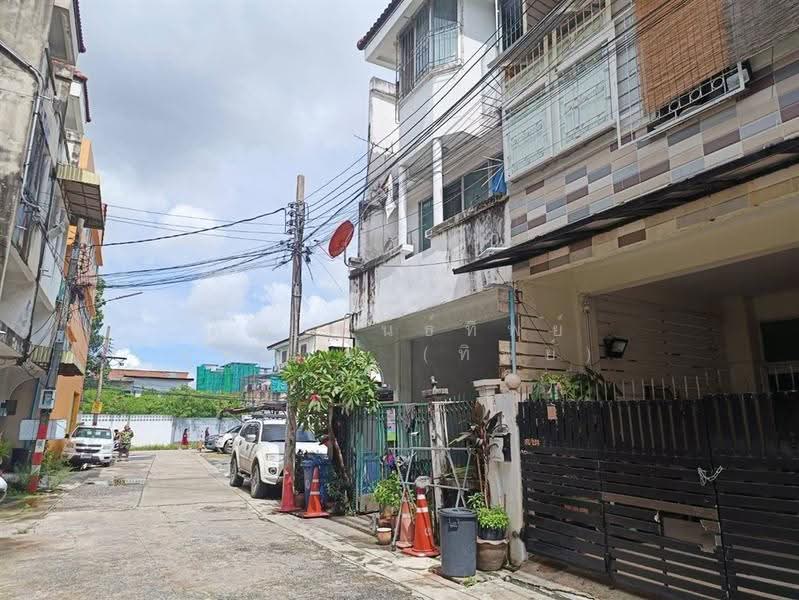 ทาวน์โฮม 3 ชั้น 17 ตร.ว. ซอยแจ้งวัฒนะ-ปากเกร็ด36, นนทบุรี, ถนนแจ้งวัฒนะ, คลองเกลือ, ปากเกร็ด, นนทบุรี, 180 ตร.ม., ทาวน์เฮ้าส์ ขาย, โดย คุณ พันธ์ทิพย์ จุสมใจ (ทิพย์), 500602065 - DDproperty.com