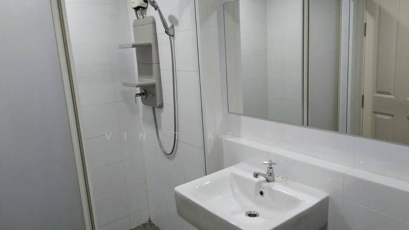 Aspire Rama 9, Bangkok, Soi Rama 9, Rama 9 Road, Huai Khwang, Bangkok, 2 Bedrooms, 66 sqm, Condo For Rent, by Vinit Arora, 500602075 - DDproperty.com