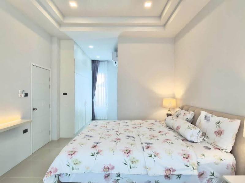 3 Bedroom Modern House for Sale Huai Yai Pattaya, Chon Buri (Pattaya), Nong Pru, Bang Lamung (Pattaya), Chon Buri (Pattaya), 3 Bedrooms, 200 sqm, Single Detached House For Sale, by PLC real estate, 500602090 - DDproperty.com