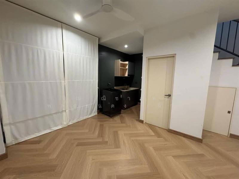 Baan Klang Muang Ladprao-Serithai, Bangkok, 8-2 Soi Serithai 52, Khan Na Yao, Bangkok, 3 Bedrooms, 170 sqm, Townhouse For Sale, by คุณ ณิชาภัทร พลอยแดง (นิว), 500602194 - DDproperty.com