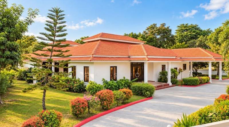 Palm Hills Golf Club and Residence : ปาล์ม ฮิลส์ กอล์ฟ คลับ แอนด์ เรสซิเดนซ์, เพชรบุรี, 1444 Phet Kasem Rd, ชะอำ, เพชรบุรี, 450 ตร.ม., วิลล่า ขาย, โดย Wanwisa Scopetta, 500602302 - DDproperty.com