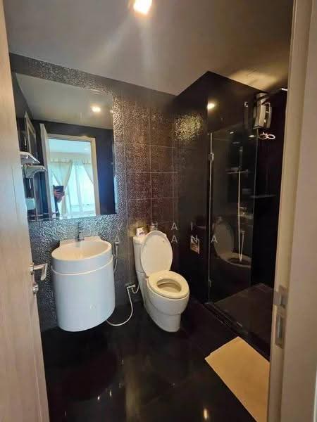 Rhythm Sukhumvit 36-38, Bangkok, 55 Soi Sukhumvit 36, Sukhumvit Road, Phra Kanong, Khlong Toei, Bangkok, 1 Bedroom, 33 sqm, Condo For Rent, by Vinai Wattana, 500602381 - DDproperty.com