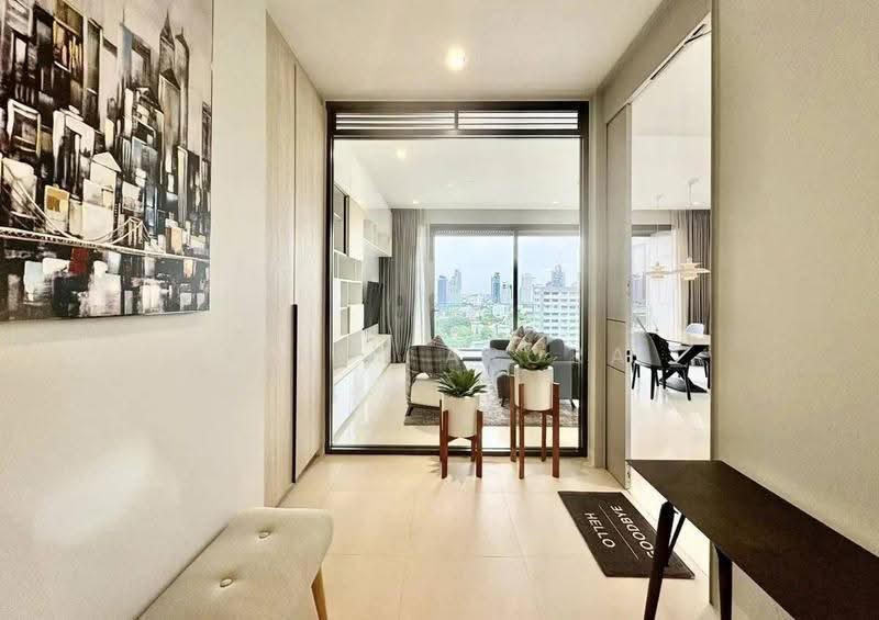 Vittorio 39, Bangkok, 8 Sukhumvit, Khlong Tan Nua, Watthana, Bangkok, 2 Bedrooms, 137 sqm, Condo For Sale, by Vinit Arora, 500602392 - DDproperty.com