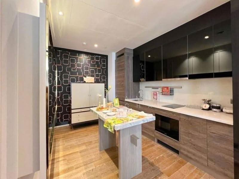 Muniq Langsuan, Bangkok, Soi Tonson, Lumphini, Pathum Wan, Bangkok, 3 Bedrooms, 152 sqm, Condo For Rent, by Kornkanok Sonvichai, 500602443 - DDproperty.com