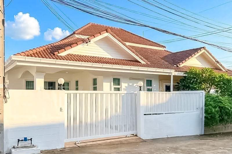 2 Bedroom House for Sale Khao Noi East Pattaya, Chon Buri (Pattaya), Nong Pru, Bang Lamung (Pattaya), Chon Buri (Pattaya), 2 Bedrooms, 171 sqm, Single Detached House For Sale, by PLC real estate, 500602453 - DDproperty.com