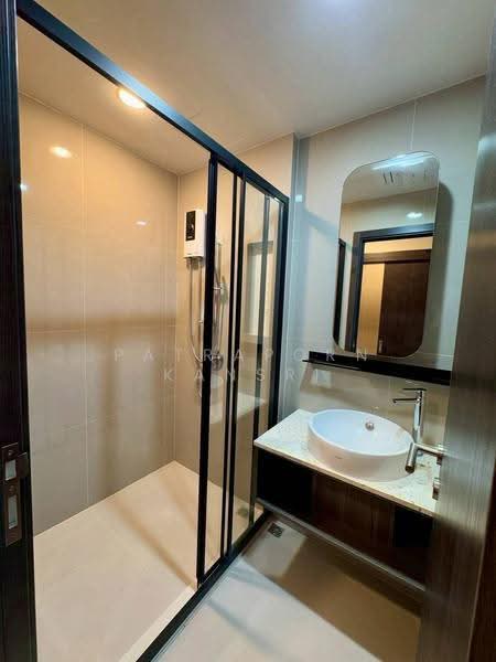 XT Huaikhwang, Bangkok, 244 Ratchadaphisek Road, Huai Khwang, Bangkok, 1 Bedroom, 30 sqm, Condo For Rent, by Patraporn Kansri, 500602464 - DDproperty.com