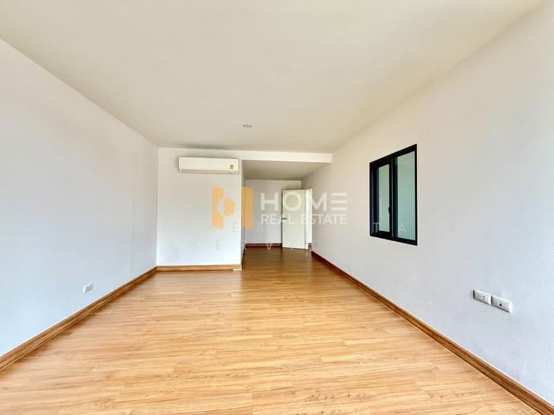 Baan Klang Muang Suksawat-Rama 3, Bangkok, Pracha Uthit 60 Alley, Thung Khru, Bangkok, 3 Bedrooms, 143 sqm, Townhouse For Sale, by HOME Real Estate Service, 500602496 - DDproperty.com