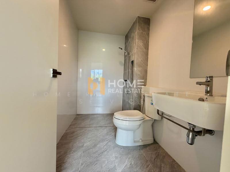 Baan Klang Muang Suksawat-Rama 3, Bangkok, Pracha Uthit 60 Alley, Thung Khru, Bangkok, 3 Bedrooms, 143 sqm, Townhouse For Sale, by HOME Real Estate Service, 500602496 - DDproperty.com