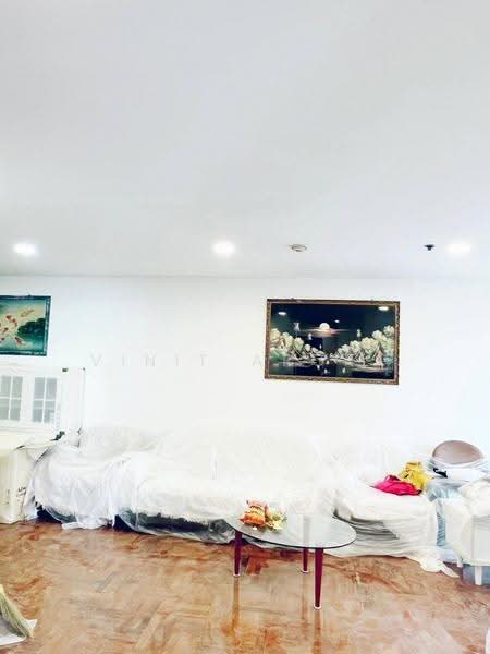 Witthayu Complex, Bangkok, 1673 New Petchaburi Road, Makkasan, Ratchathewi, Bangkok, 2 Bedrooms, 95 sqm, Condo For Rent, by Vinit Arora, 500602529 - DDproperty.com