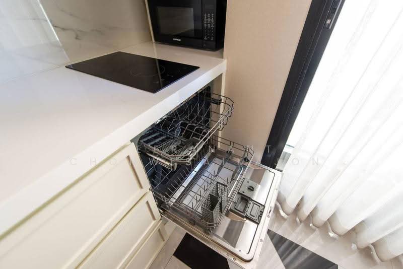 Noble Ploenchit, Bangkok, 1035 Ploenchit  Road, Lumphini, Pathum Wan, Bangkok, 1 Bedroom, 49 sqm, Condo For Rent, by Teeranant Chonwisaikajon, 500602538 - DDproperty.com