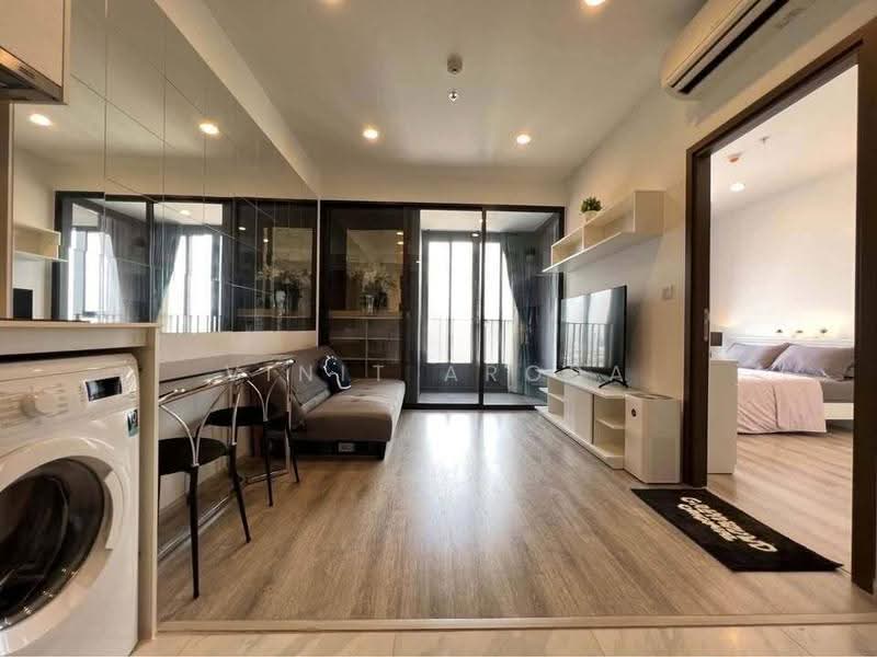 IDEO Mobi Asoke, Bangkok, New Petchaburi Road, Bang Kapi, Huai Khwang, Bangkok, 1 Bedroom, 35 sqm, Condo For Rent, by Vinit Arora, 500602545 - DDproperty.com
