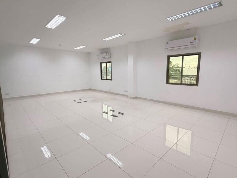 factory & werehouse, Chon Buri (Pattaya), Nong - Kham, Si Racha, Chon Buri (Pattaya), , 3,200 sqm, Warehouse/Factory For Sale, by Infinity EEC (Thailand) Co., Ltd., 500602556 - DDproperty.com