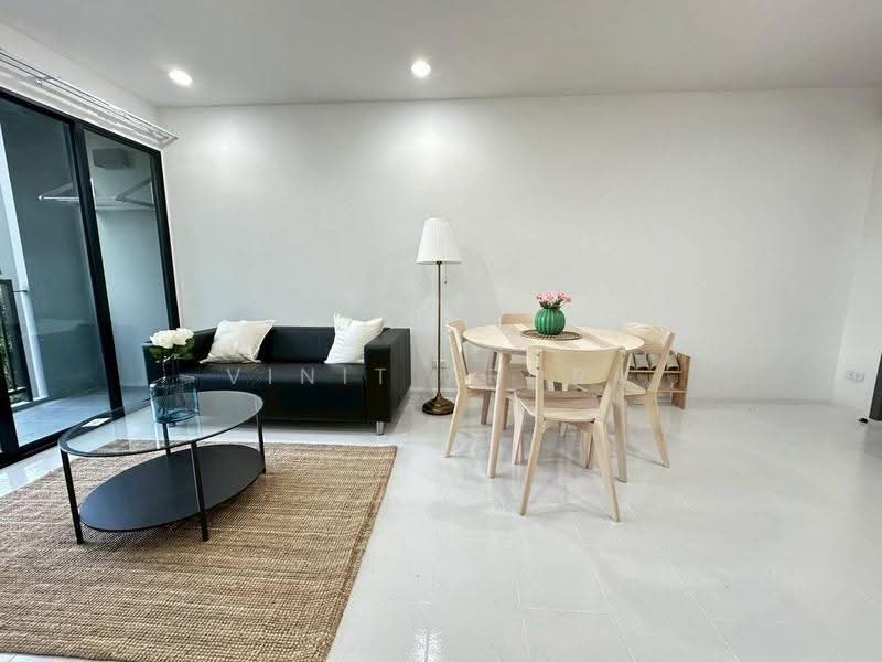The Base Park West Sukhumvit 77 : เดอะ เบส พาร์ค เวสต์ สุขุมวิท 77, กรุงเทพ, 11 ซอยสุขุมวิท 77 ถนนสุขุมวิท, พระโขนงเหนือ, วัฒนา, กรุงเทพ, 53 ตร.ม., คอนโด ขาย, โดย Vinit Arora, 500602651 - DDproperty.com