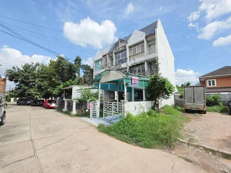 ทาวน์โฮม 3 ชั้น 25.3 ตร.ว. ซอยคู้บอน27 แยก2, Bangkok, ถนนรามอินทรา, Chorake Bua, Lat Phrao, Bangkok, 3 Bedrooms, 160 sqm, Townhouse For Sale, by คุณ ชนะพันธุ์ แก้วศรีพจน์ (ต่อ), 500602731 - DDproperty.com