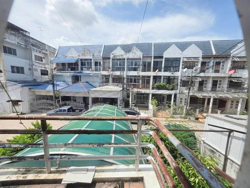 ทาวน์โฮม 3 ชั้น 25.3 ตร.ว. ซอยคู้บอน27 แยก2, Bangkok, ถนนรามอินทรา, Chorake Bua, Lat Phrao, Bangkok, 3 Bedrooms, 160 sqm, Townhouse For Sale, by คุณ ชนะพันธุ์ แก้วศรีพจน์ (ต่อ), 500602731 - DDproperty.com