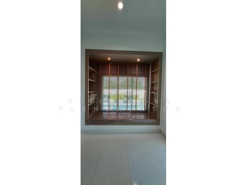 4-BR Villa, Chon Buri (Pattaya), Nong Pru, Bang Lamung (Pattaya), Chon Buri (Pattaya), 4 Bedrooms, 350 sqm, Villa For Sale, by Hirun Puekmaneejinda, 500602853 - DDproperty.com