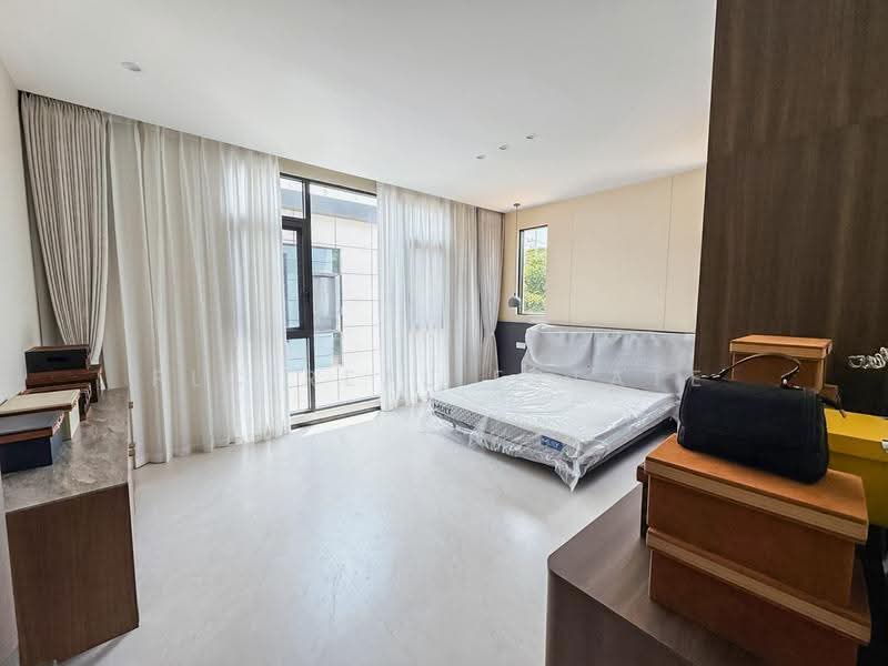 4 Bedroom luxury Pool Villa for Sale Mabprachan East Pattaya, Chon Buri (Pattaya), Nong Pru, Bang Lamung (Pattaya), Chon Buri (Pattaya), 4 Bedrooms, 327 sqm, Villa For Sale, by PLC real estate, 500602858 - DDproperty.com