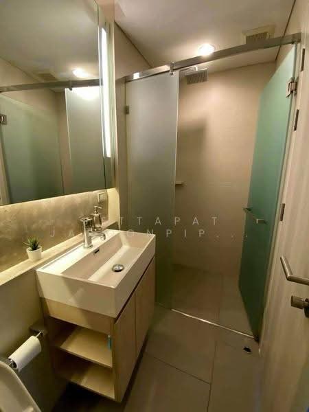 The Lumpini 24, Bangkok, Sukhumvit 24 Road, Khong Tan, Khlong Toei, Bangkok, 2 Bedrooms, 55 sqm, Condo For Rent, by Jettapat Jaroonpipatkun, 500602890 - DDproperty.com