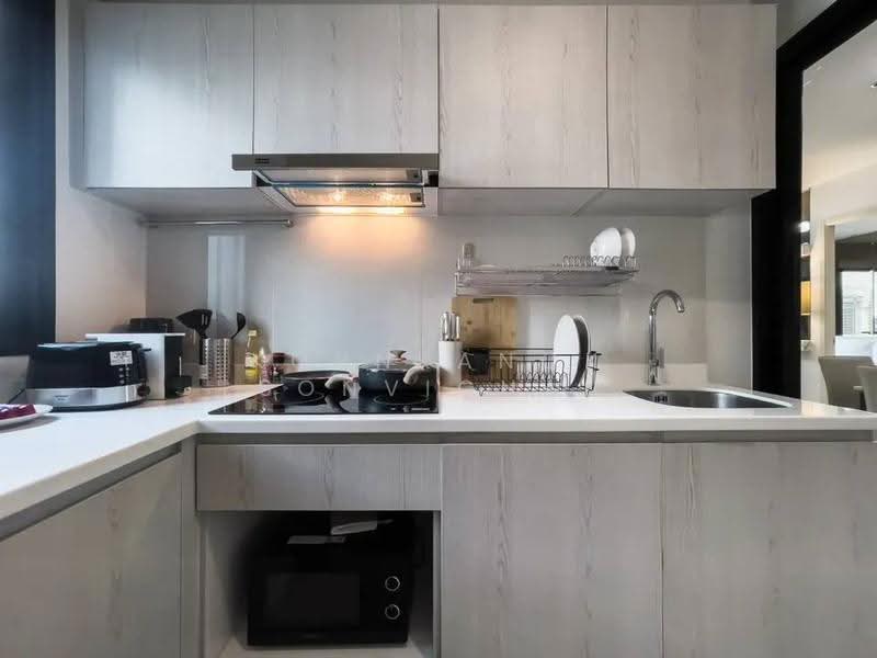 Life Asoke, Bangkok, Asoke-Dindang Road, Bang Kapi, Huai Khwang, Bangkok, 2 Bedrooms, 60 sqm, Condo For Rent, by Kornkanok Sonvichai, 500602907 - DDproperty.com
