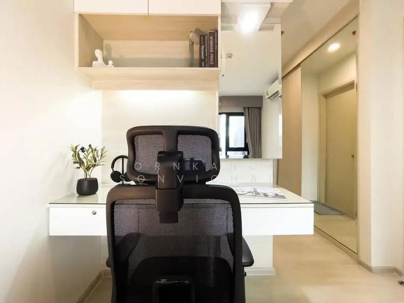 Life Asoke, Bangkok, Asoke-Dindang Road, Bang Kapi, Huai Khwang, Bangkok, 2 Bedrooms, 60 sqm, Condo For Rent, by Kornkanok Sonvichai, 500602907 - DDproperty.com