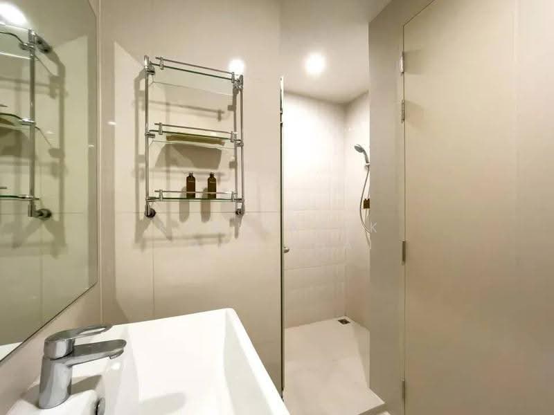 Life Asoke, Bangkok, Asoke-Dindang Road, Bang Kapi, Huai Khwang, Bangkok, 2 Bedrooms, 60 sqm, Condo For Rent, by Kornkanok Sonvichai, 500602907 - DDproperty.com