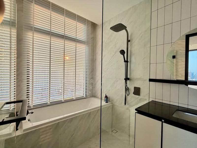 Chapter Charoennakhon–Riverside, bangkok, Charoennakorn Road, Bang Lam Phu Lang, Khlong San, Bangkok, 3 Bedrooms, 152 sqm, Condo For Sale, by Kanrutai Dawruang, 500602986 - DDproperty.com