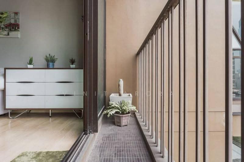 Noble Refine, Bangkok, Soi Sukhumvit 26, Sukhumvit Road, Khong Tan, Khlong Toei, Bangkok, 1 Bedroom, 50 sqm, Condo For Rent, by Vinit Arora, 500602991 - DDproperty.com