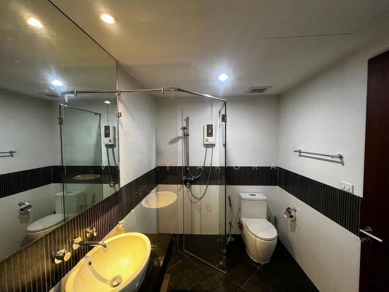 Urbana Sathorn : เออร์บาน่า สาทร, กรุงเทพ, 55 ถนนสาทรใต้, ทุ่งมหาเมฆ, สาทร, กรุงเทพ, 130 ตร.ม., คอนโด ขาย, โดย Vinit Arora, 500603076 - DDproperty.com
