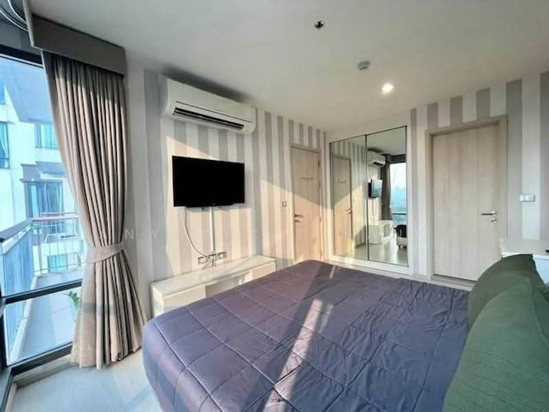 Rhythm Sukhumvit 42, Bangkok, Soi Sukhumvit 42, Sukhumvit Road, Phra Kanong, Khlong Toei, Bangkok, 1 Bedroom, 45 sqm, Condo For Rent, by Kanyapuk Tinanop, 500603121 - DDproperty.com