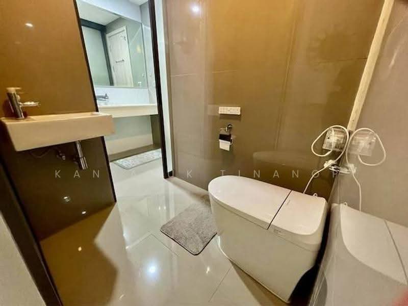 Rhythm Sukhumvit 42, Bangkok, Soi Sukhumvit 42, Sukhumvit Road, Phra Kanong, Khlong Toei, Bangkok, 1 Bedroom, 45 sqm, Condo For Rent, by Kanyapuk Tinanop, 500603121 - DDproperty.com