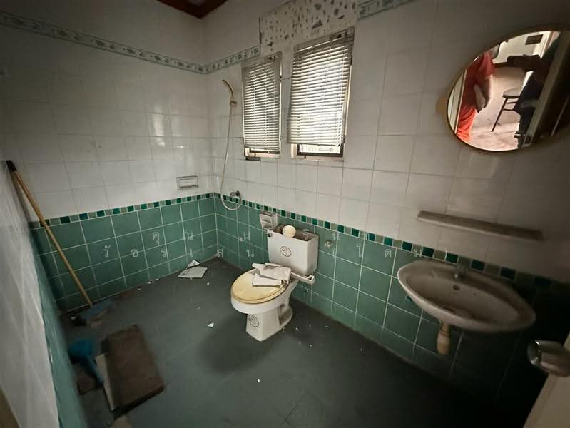 Baan Pruksa 14 A Bangbuathong, Nonthaburi, Soi Pruksa Village 14 A, Bang Khu Rat, Bang Bua Thong, Nonthaburi, 3 Bedrooms, 250 sqm, Semi-Detached House (Twin House) For Sale, by คุณ นครินทร์ วัชรเสนา (โดม), 500603147 - DDproperty.com