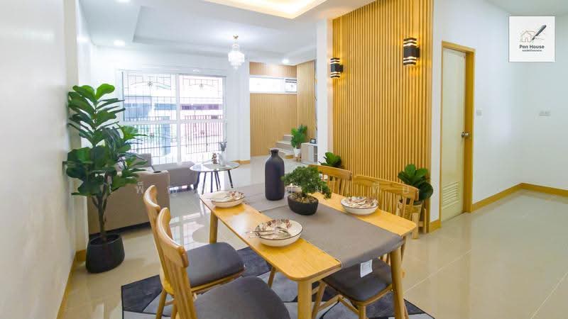 หมู่บ้านราชพฤกษ์ เฟส 3, bangkok, Lam Pla Tiew, Lat Krabang, Bangkok, 3 Bedrooms, 32 sqm, Townhouse For Sale, by เพ็ญศิริ ตุ้มเทียน, 500603148 - DDproperty.com
