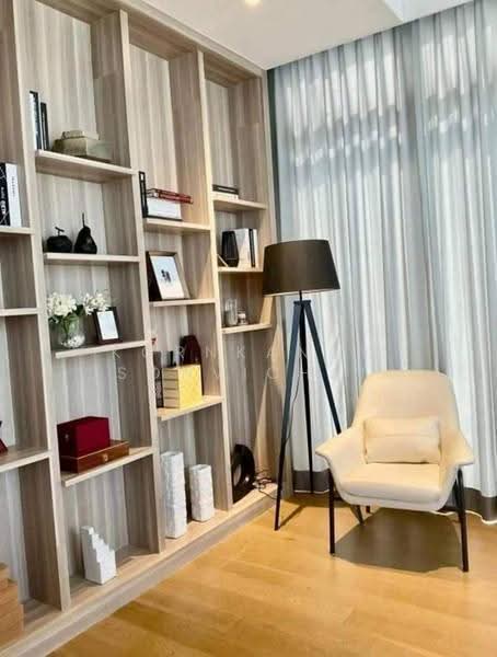 Siamese Sukhumvit 48, Bangkok, 1498 Soi Sukhumvit 48, Phra Kanong, Khlong Toei, Bangkok, 2 Bedrooms, 119 sqm, Condo For Sale, by Kornkanok Sonvichai, 500603219 - DDproperty.com